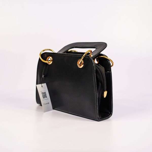 D-Handle Bag Black - Image 2