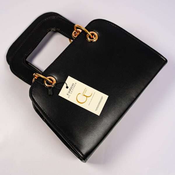 D-Handle Bag Black - Image 13