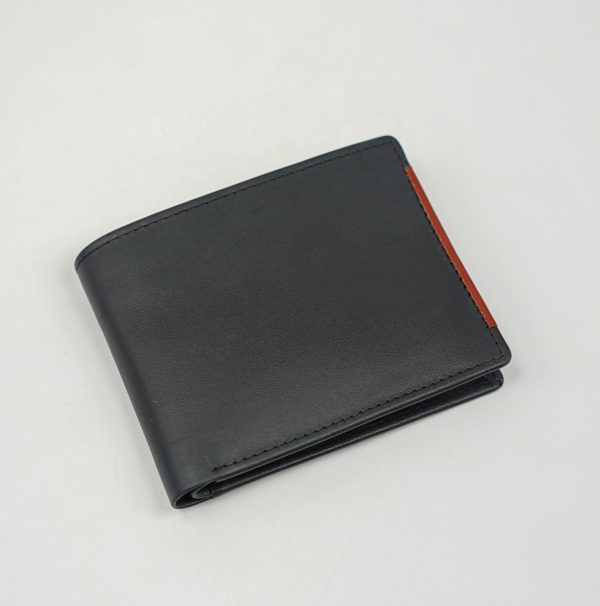 Glamouria OnyxLine Bifold – Sleek, Stylish & Functional